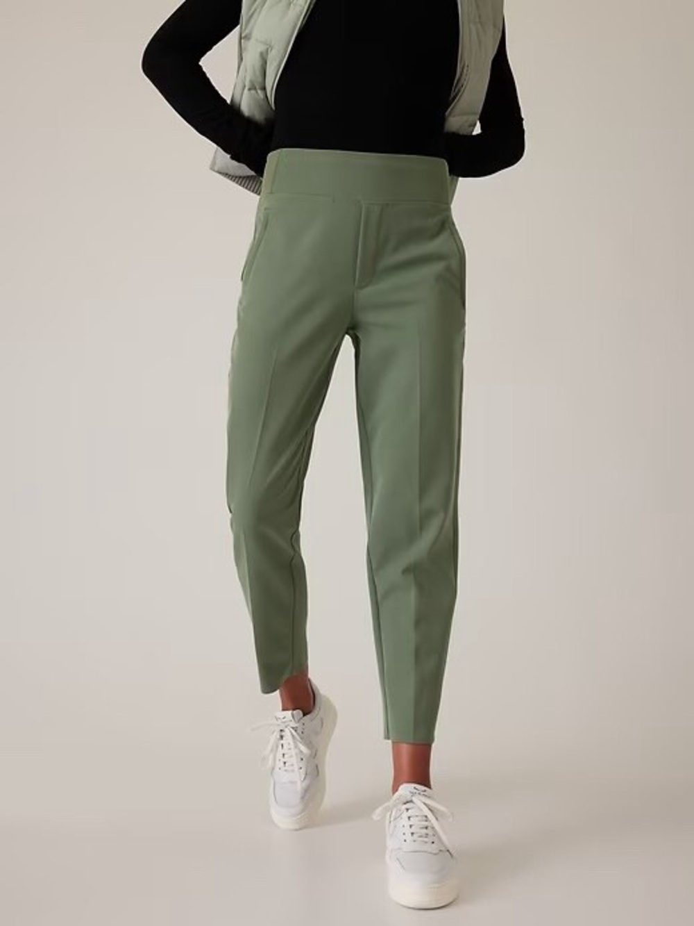 Athleta Endless High Rise Pant, Deep Fern, size 2 Petite